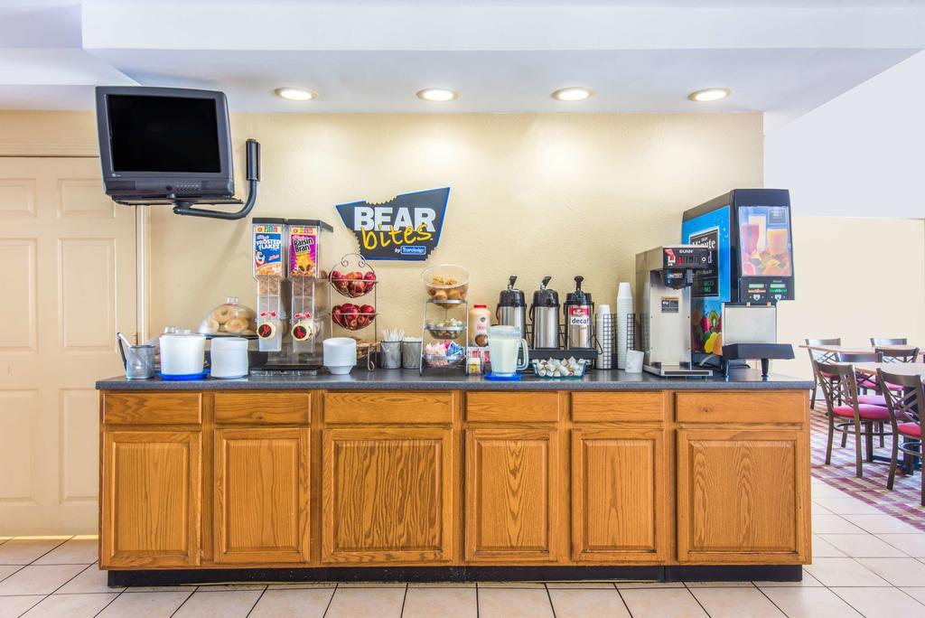 Portland Travelodge Bagian luar foto
