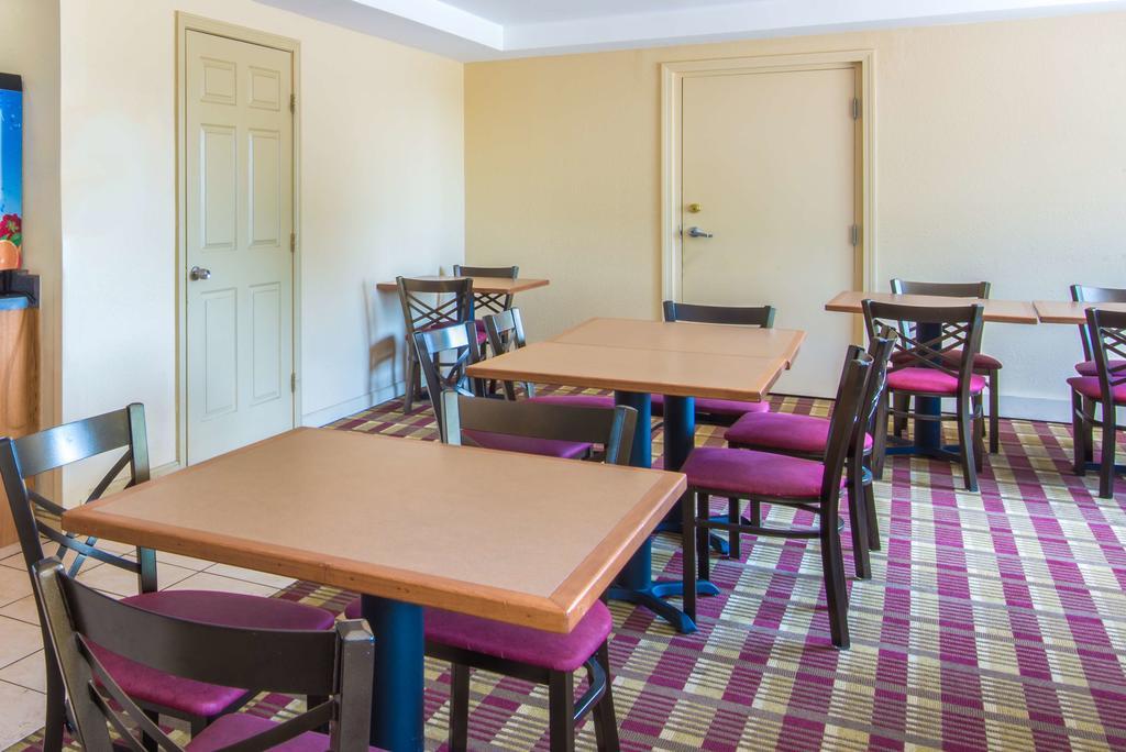 Portland Travelodge Bagian luar foto